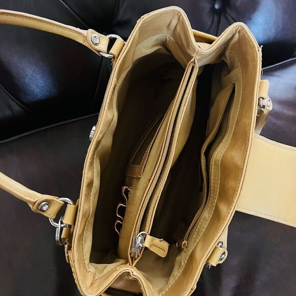 Vintage Bueno Embossed Croc Faux Leather Satchel Bag Purse Duffel Tan Camel Fob - Picture 10 of 14